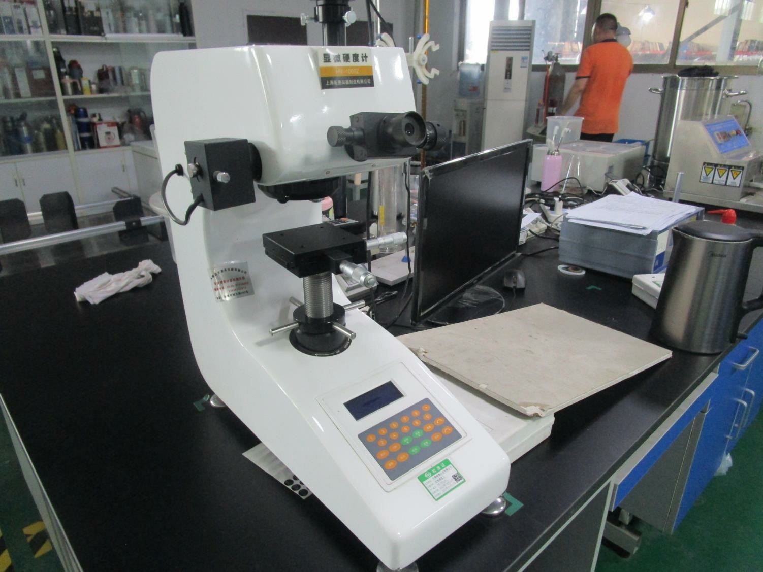 Hardness testing of stainless steel components in the in-house laboratory